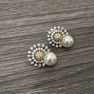 Elegant Gold and Yellow Pearl Stud Earrings